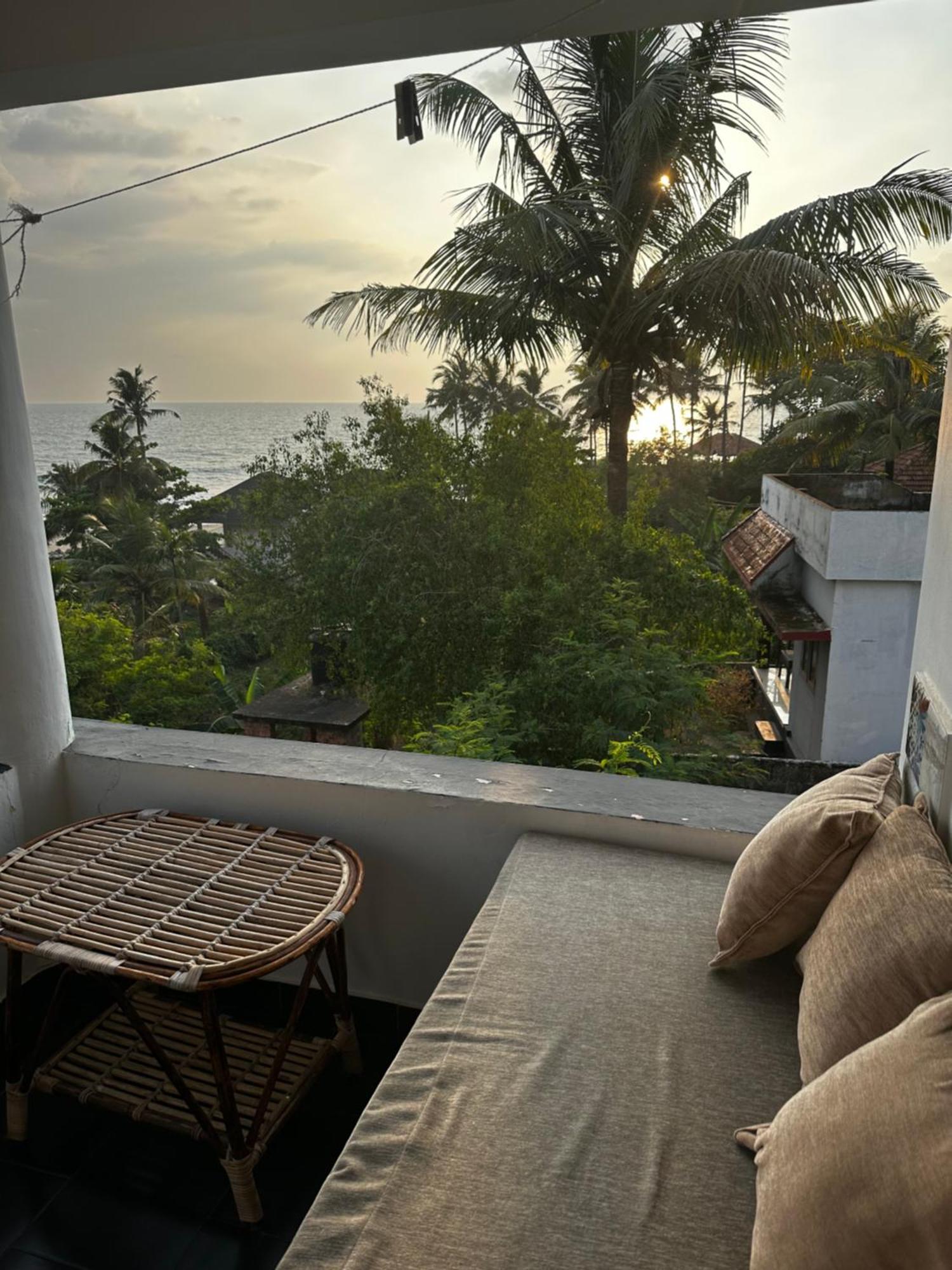 The First Place Yogaresort, Odayam Varkala Kültér fotó
